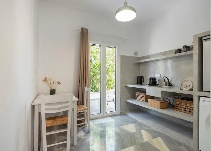 Artemida One * パロス島