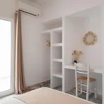 Artemida One Apartment *