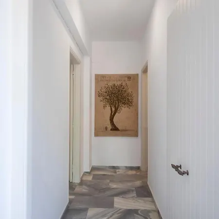 Artemida One * Páros